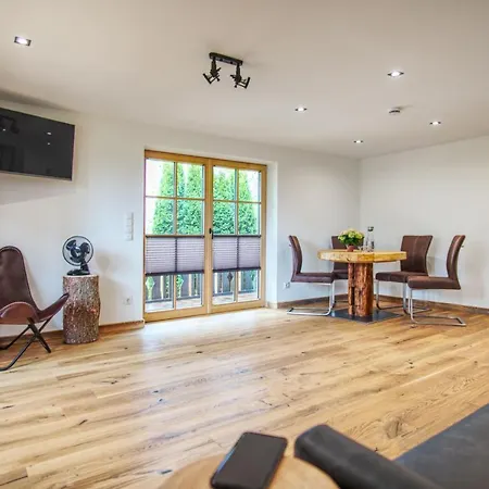 Lechwiese Apartment *